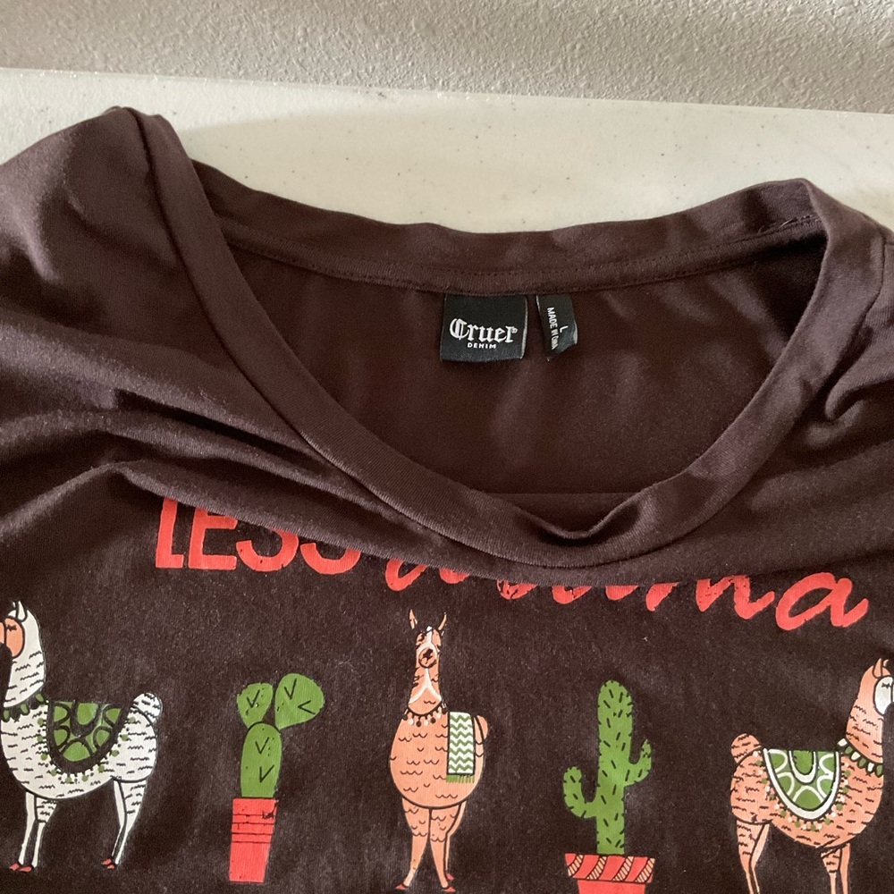 Cruel Denim Graphic Tee Stretch “Less Drama More Llama” Brown Raw Hem Size L - Picture 4 of 9